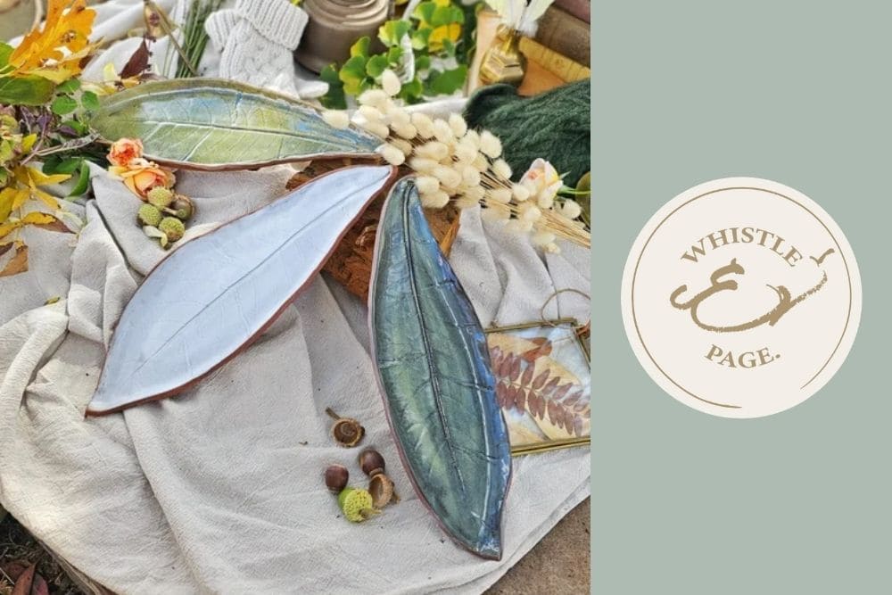 Leaf-shaped handmade dishes
